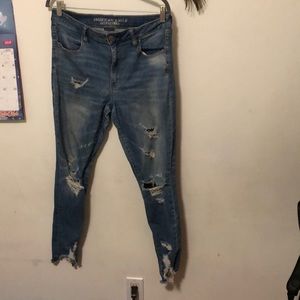 Distressed high waisted Jeans